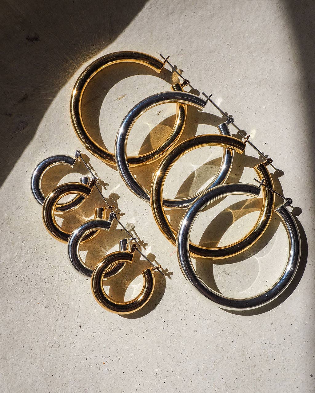 Baby Amalfi Tube Hoops- Gold