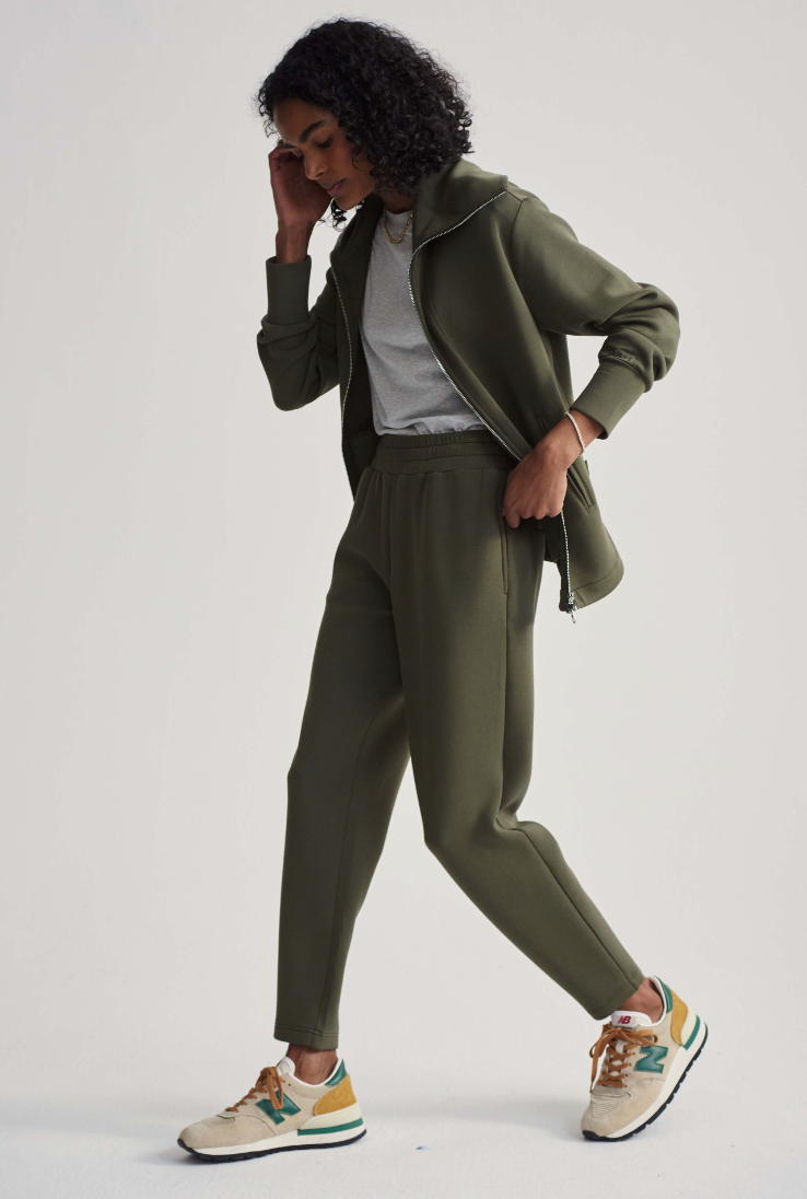 The Slim Pant in Olive Night